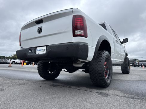 Used 2019 RAM 1500 Classic Warlock w/ Luxury Group image 10