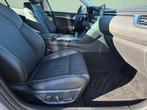 Certified 2026 Genesis G70 2.5T Prestige image 40