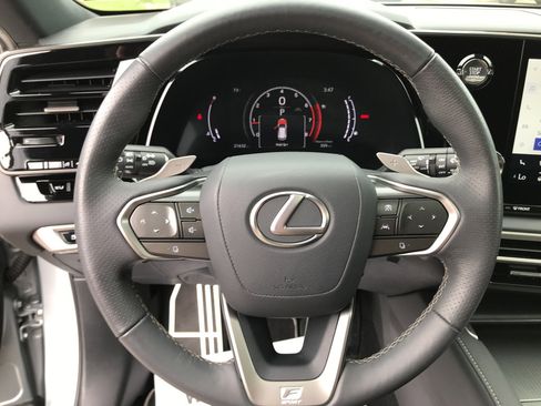Used 2024 Lexus RX 350 F Sport image 17