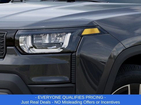 New 2026 Jeep Cherokee Laredo image 10