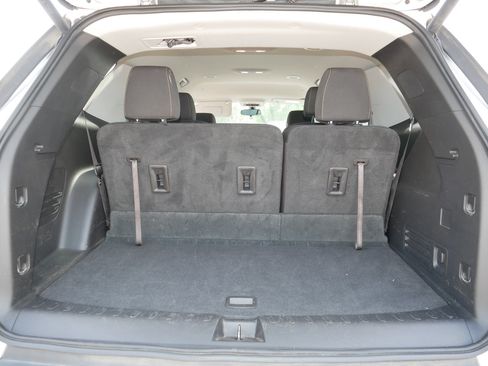 Used 2019 Chevrolet Traverse LT AWD/4WD image 18