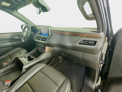 Used 2023 Chevrolet Tahoe High Country w/ Advanced Technology Package image 45