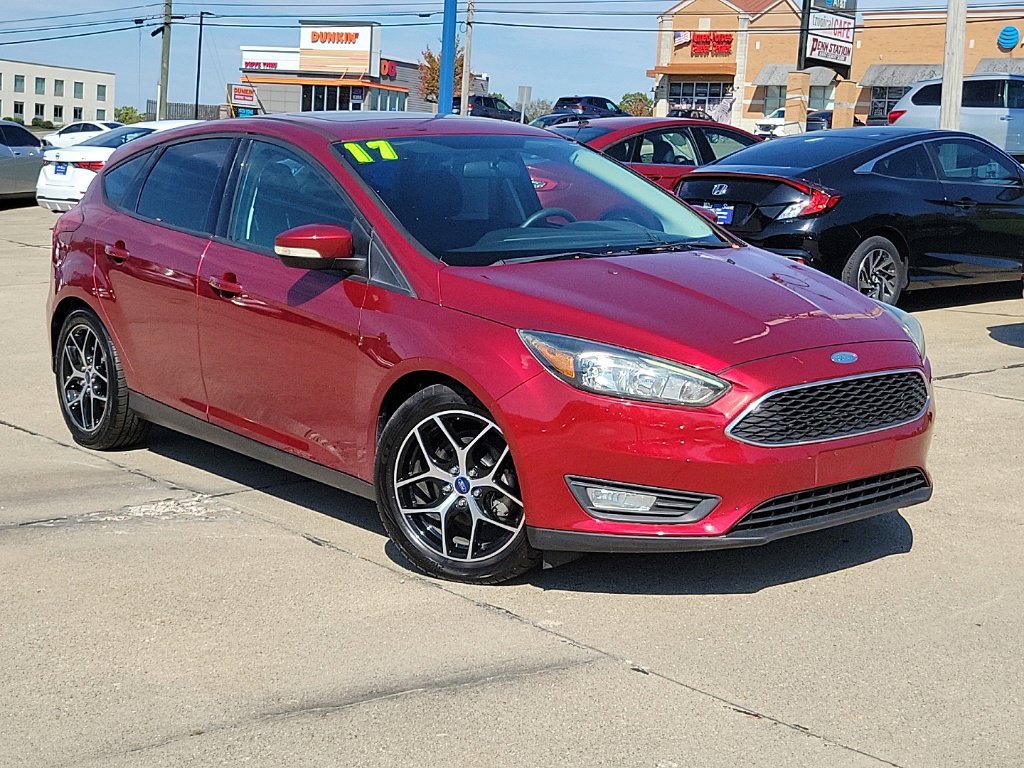 Used 2017 Ford Focus SEL w/ Interior Protection Package FWD image 30