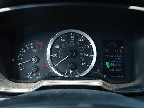 Used 2022 Toyota Corolla LE FWD image 12