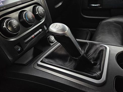 Used 2010 Dodge Challenger R/T image 15