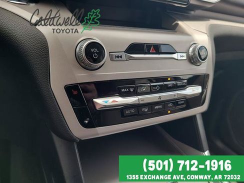 Used 2023 Ford Explorer XLT w/ Equipment Group 202A AWD/4WD image 20