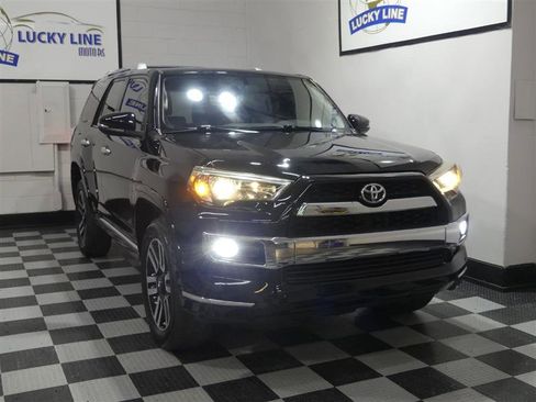Used 2015 Toyota 4Runner Limited image 5
