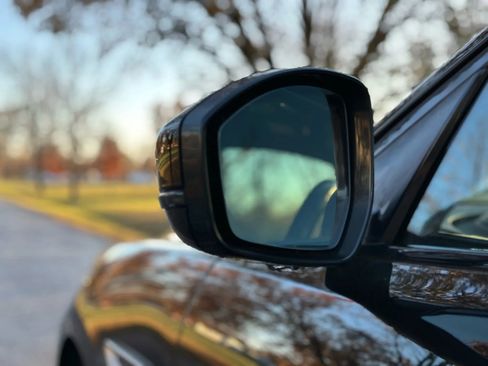 Used 2018 Jaguar F-PACE S image 31