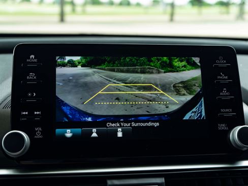 Used 2022 Honda Accord Sport image 30