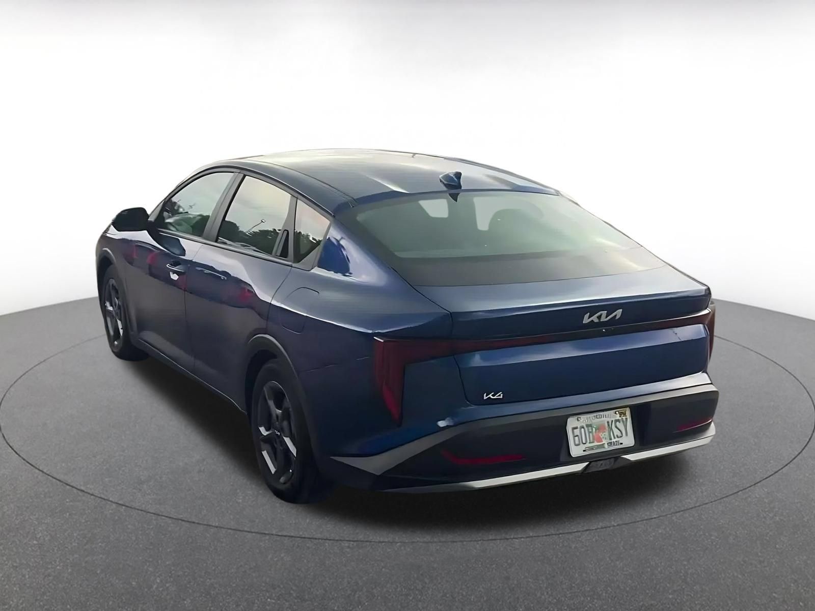 Used 2025 Kia K4 FWD image 10