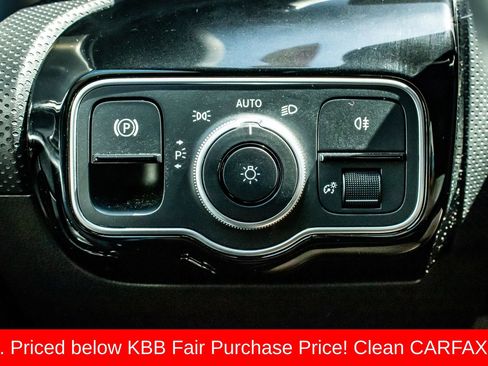 Used 2025 Mercedes-Benz CLA 250 4MATIC image 19
