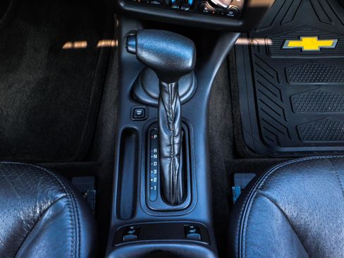 Used 2001 Chevrolet Monte Carlo SS w/ Preferred Equipment Group FWD image 25