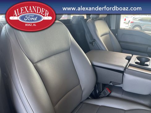 New 2025 Ford F350 XL w/ XL Chrome Package image 17