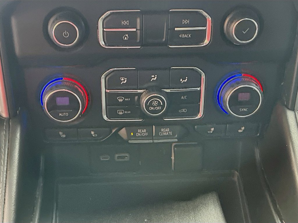 Used 2022 Chevrolet Tahoe Z71 AWD/4WD image 16