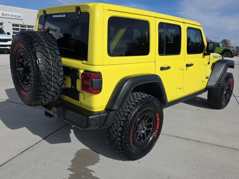 Used 2022 Jeep Wrangler Unlimited Sport image 5