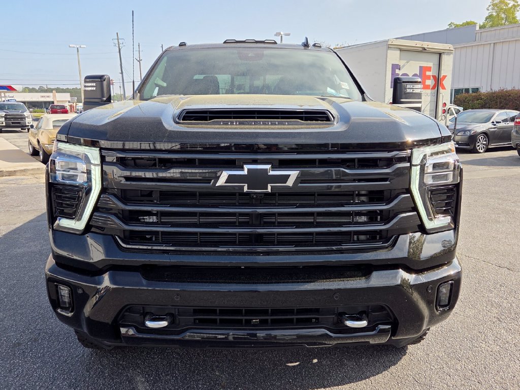 New 2026 Chevrolet Silverado 2500 High Country w/ Midnight Edition AWD/4WD image 16