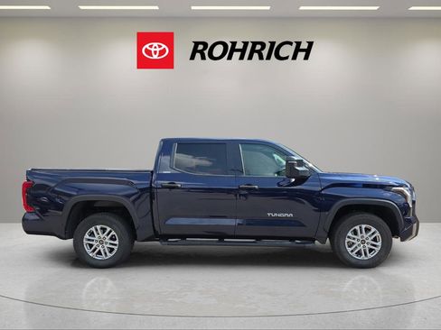 Used 2022 Toyota Tundra SR5 image 4
