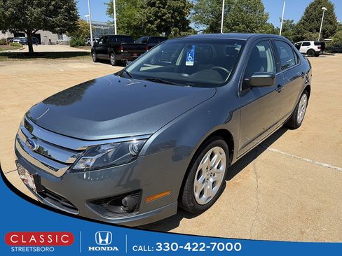 Used 2011 Ford Fusion SE w/ 202A Rapid Spec Order Code FWD image 1