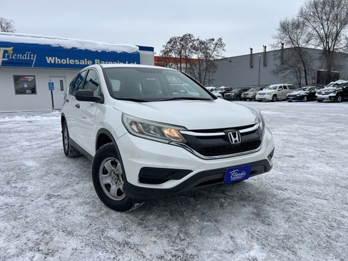 Used 2016 Honda CR-V LX image 2