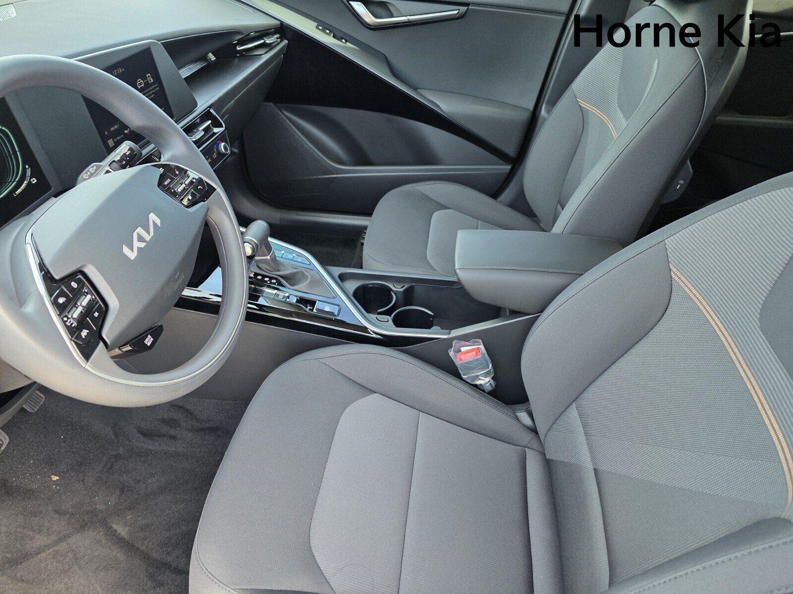 New 2026 Kia Niro LX FWD image 10
