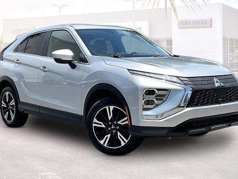 Used 2024 Mitsubishi Eclipse Cross SE AWD/4WD image 1