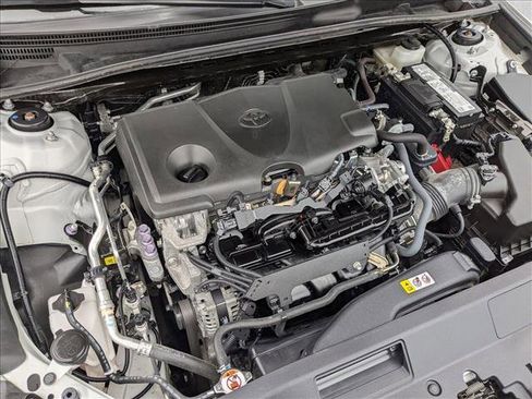 Used 2023 Toyota Camry SE image 30