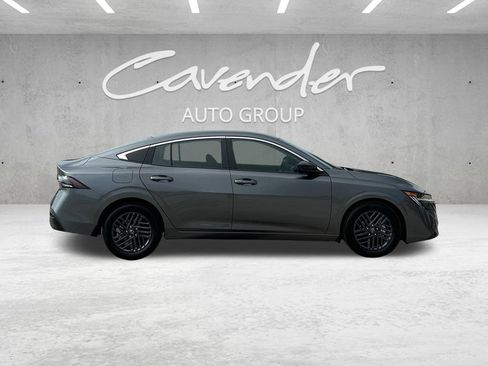 New 2026 Nissan Sentra SV FWD image 18