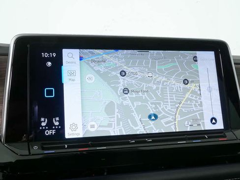 Certified 2025 Volkswagen Atlas SEL Premium R-Line image 17