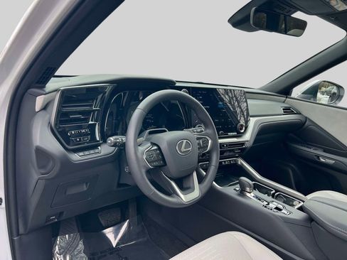 Certified 2025 Lexus TX 350 350 Premium w/ Technology Package image 20