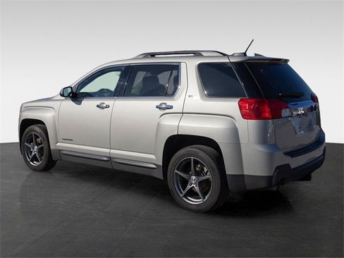 Used 2015 GMC Terrain SLT w/ Chrome Edition image 7