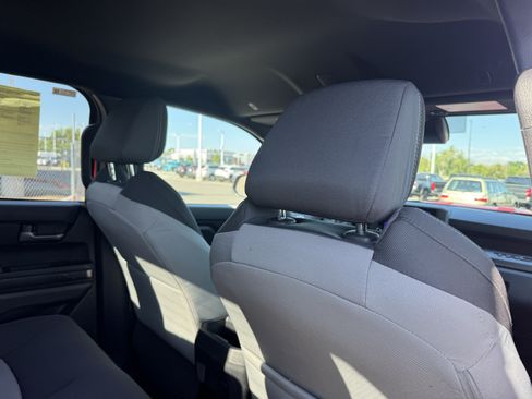 Certified 2025 Toyota Tacoma TRD Sport AWD/4WD image 26