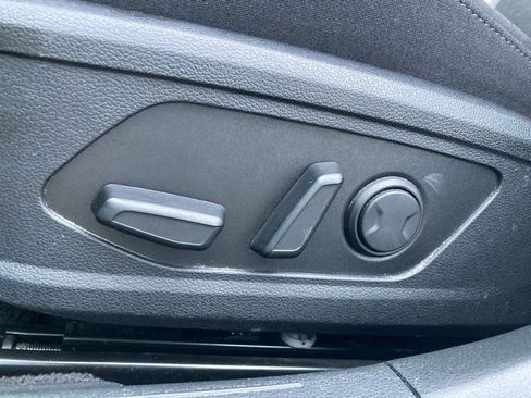 Used 2025 Hyundai Sonata SEL FWD image 12