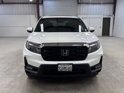 Used 2025 Honda Passport EX-L image 25