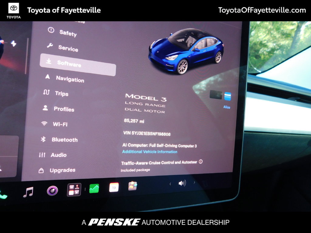 Used 2022 Tesla Model 3 Long Range AWD/4WD image 11