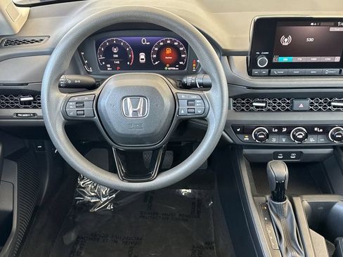 Certified 2023 Honda Accord EX image 17