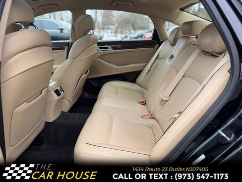Used 2015 Hyundai Genesis 3.8 w/ Option Group 03 image 18
