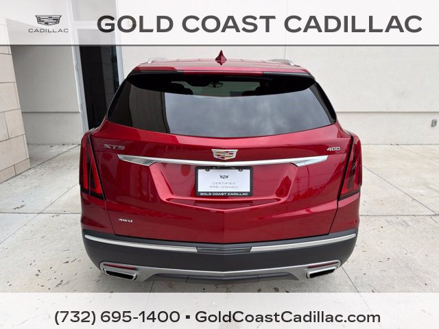 Used 2025 Cadillac XT5 Premium Luxury w/ Technology Package AWD/4WD image 3