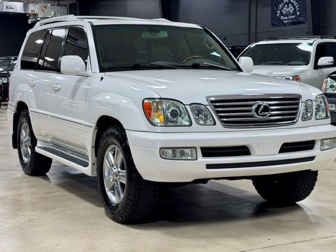 Used 2006 Lexus LX 470 4WD image 2