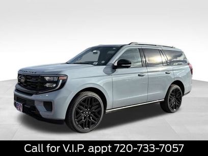 New 2026 Ford Expedition Platinum w/ Stealth Performance Package
