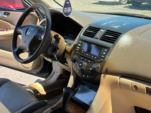 Used 2005 Honda Accord EX-L image 23