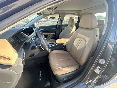 Used 2023 Hyundai Sonata Limited w/ Cargo Package FWD image 20
