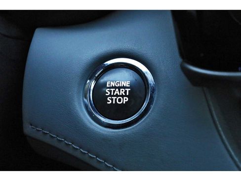 Used 2023 Toyota Highlander LE image 23