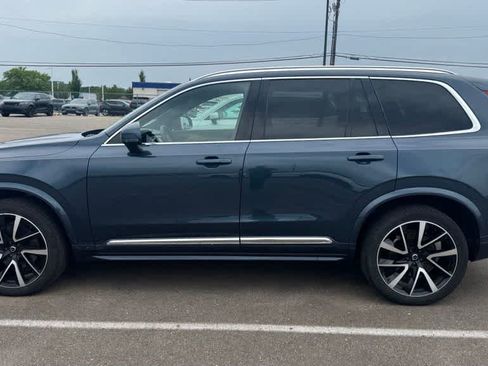 Used 2024 Volvo XC90 B6 Plus AWD/4WD image 8