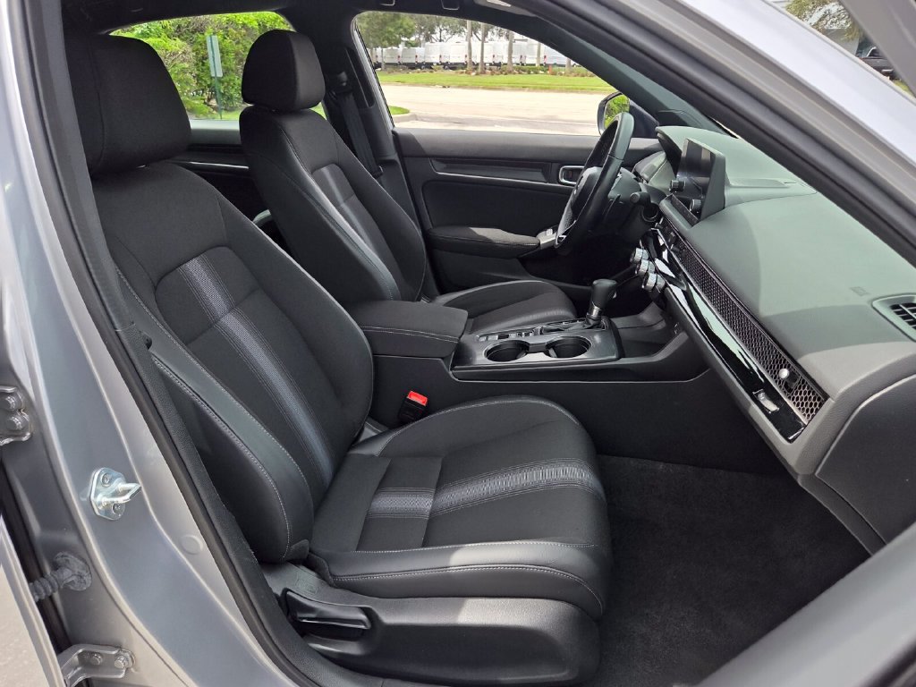 Certified 2024 Honda Civic Sport image 18