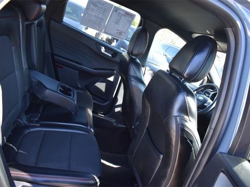Used 2024 Ford Escape ST-Line image 17