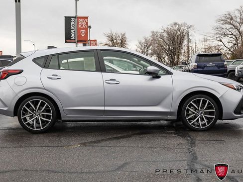 Used 2024 Subaru Impreza 2.0i Sport image 18