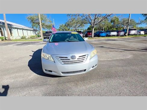 Used 2009 Toyota Camry image 47