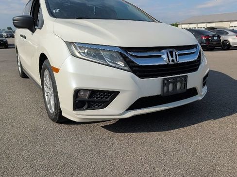 Used 2019 Honda Odyssey LX image 14