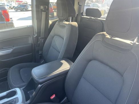 Used 2018 Chevrolet Colorado LT image 11