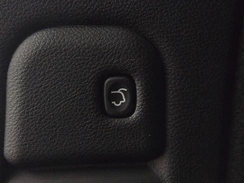 Used 2022 Dodge Durango GT image 14